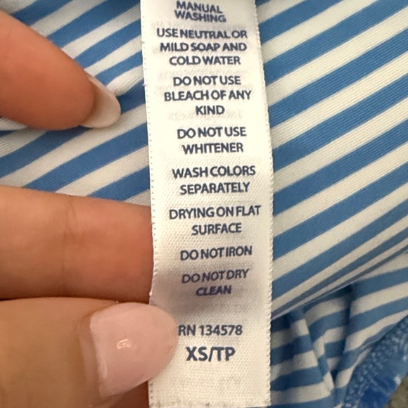 Vineyard Vines halter tropical blue tankini swim top - Picture 9 of 9